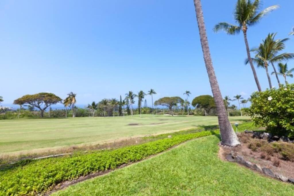 Beautiful 2/2 Condo In Kailua Kona. Ocean View! Buitenkant foto