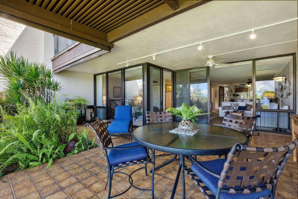 Beautiful 2/2 Condo In Kailua Kona. Ocean View! Buitenkant foto